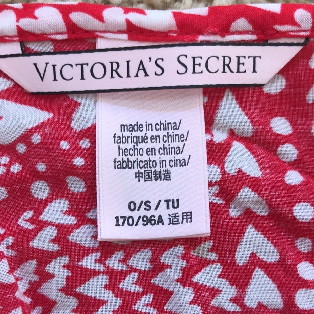 VICTORIA'S SECRET OS red printed duster or cover up - Picture 5 of 9